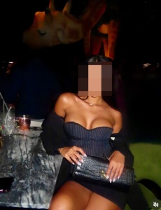 Brunna brasileña explosiva en alicante centro