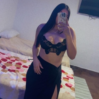 Hermosa escort venezolana cariñosa, simpática, divertida y me, Elche