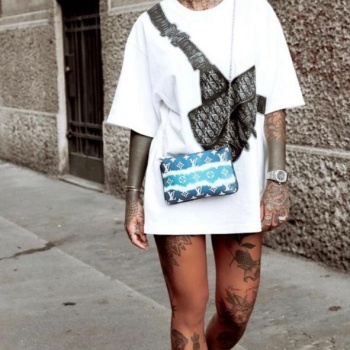 EspaÑola tatuada solo salidas lo mÁs top, Torrevieja