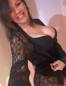 Hola cariño, recién lleguepara ser su escort de